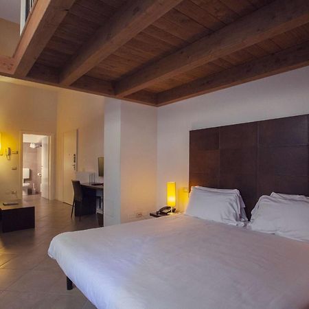 Appartamenti Resort Roma 6.3 E Resort I Banchieri Ravena Exterior foto